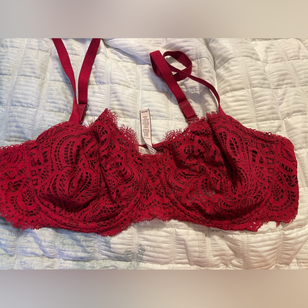 38D red dream angels bra